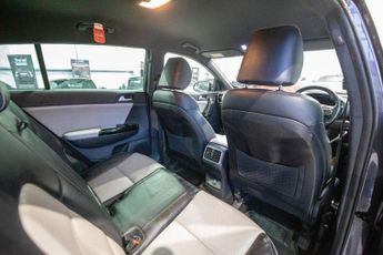 KIA SPORTAGE 2.0 CRDi GT-Line SUV 5dr Diesel Auto AWD Euro 6 (134 bhp)