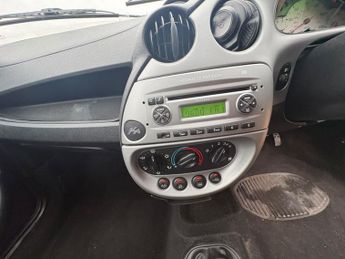FORD KA 1.3 Zetec Climate Hatchback 3dr Petrol Manual (154 g/km, 69 bhp)
