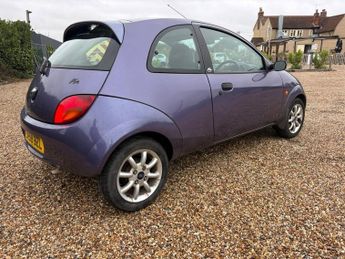 FORD KA 1.3 Zetec Climate Hatchback 3dr Petrol Manual (154 g/km, 69 bhp)