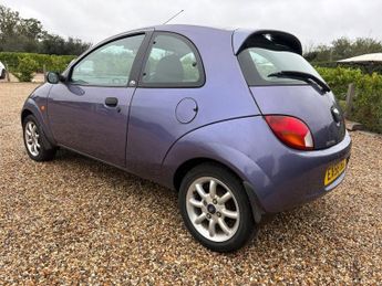 FORD KA 1.3 Zetec Climate Hatchback 3dr Petrol Manual (154 g/km, 69 bhp)