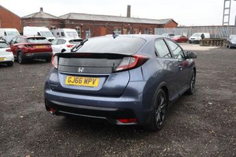 HONDA CIVIC 1.8 i-VTEC SE Plus (Navi) Hatchback 5dr Petrol Manual Euro 6 (s/
