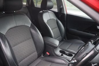 KIA NIRO 1.6 GDi 2 SUV 5dr Petrol Hybrid DCT Euro 6 (s/s) (139 bhp)