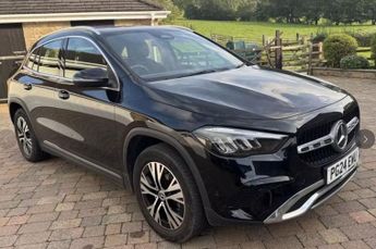 Mercedes GLA 1.3 GLA200h MHEV Sport (Executive) SUV 5dr Petrol Hybrid 7G-DCT 