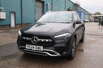 MERCEDES-BENZ GLA CLASS 1.3 GLA200h MHEV Sport (Executive) SUV 5dr Petrol Hybrid 7G-DCT 
