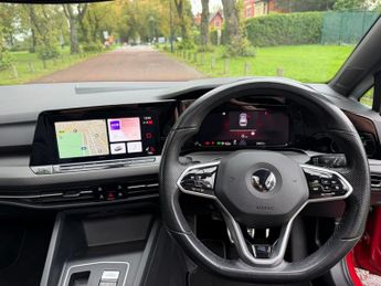 VOLKSWAGEN GOLF 2.0 TDI R-Line Estate 5dr Diesel DSG Euro 6 (s/s) (150 ps)