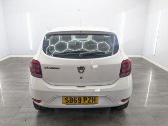 DACIA SANDERO 1.0 SCe Essential Hatchback 5dr Petrol Manual Euro 6 (75 ps)
