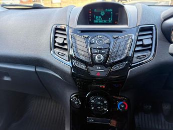 FORD FIESTA 1.0T EcoBoost Zetec Hatchback 5dr Petrol Manual Euro 6 (s/s) (10