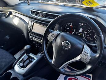 NISSAN QASHQAI 1.6 dCi Tekna SUV 5dr Diesel XTRON 2WD Euro 6 (s/s) (130 ps)