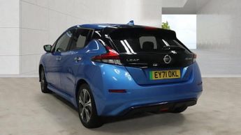 NISSAN LEAF 40kWh Tekna Hatchback 5dr Electric Auto (150 ps)