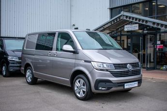Volkswagen Transporter 2.0 TDI T32 Highline Kombi Double Cab 5dr Diesel DSG FWD SWB Eur
