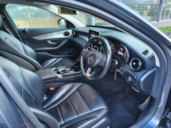 MERCEDES-BENZ C CLASS 2.1 C220 BlueTEC Sport Saloon 4dr Diesel G-Tronic+ Euro 6 (s/s) 