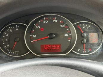 RENAULT KANGOO 1.6 16V Expression MPV 5dr Petrol Auto Euro 5 (105 ps)