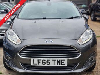 Ford Fiesta 1.0T EcoBoost Titanium Hatchback 5dr Petrol Powershift Euro 6 (1