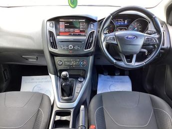 FORD FOCUS 1.0T EcoBoost Zetec Hatchback 5dr Petrol Manual Euro 6 (s/s) (10