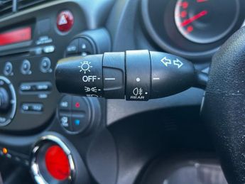 HONDA JAZZ 1.4 i-VTEC ES Plus Hatchback 5dr Petrol CVT Euro 5 (99 ps)
