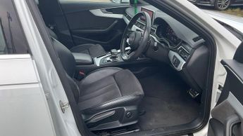 AUDI A4 AVANT 2.0 TFSI 40 S line Estate 5dr Petrol S Tronic Euro 6 (s/s) (190 