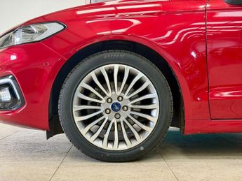 FORD MONDEO 2.0 TiVCT Titanium Edition Saloon 4dr Petrol Hybrid CVT Euro 6 (