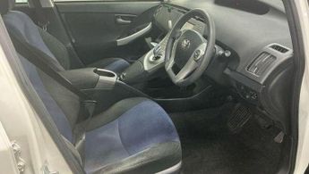 TOYOTA PRIUS 1.5 CVT 4dr