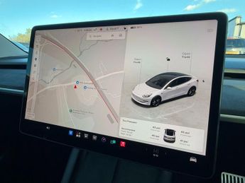 TESLA Model 3 (Dual Motor) Long Range Saloon 4dr Electric Auto 4WDE (346 ps)