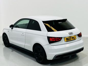 AUDI A1 1.6 TDI S line Hatchback 3dr Diesel Manual Euro 5 (s/s) (105 ps)