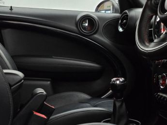 MINI COUNTRYMAN 2.0 Cooper SD SUV 5dr Diesel Manual ALL4 Euro 5 (s/s) (143 ps)