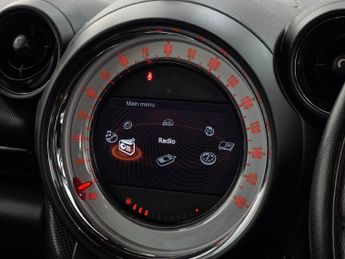 MINI COUNTRYMAN 2.0 Cooper SD SUV 5dr Diesel Manual ALL4 Euro 5 (s/s) (143 ps)