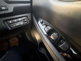 NISSAN LEAF 39kWh Tekna Hatchback 5dr Electric Auto (150 ps)