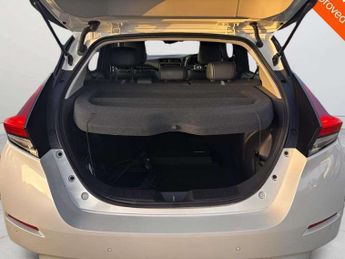 NISSAN LEAF 39kWh Tekna Hatchback 5dr Electric Auto (150 ps)
