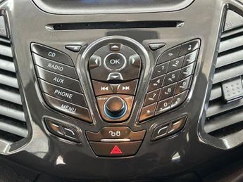 FORD ECOSPORT 1.0T EcoBoost Titanium SUV 5dr Petrol Manual 2WD Euro 5 (s/s) (1