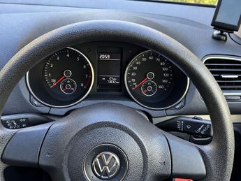 VOLKSWAGEN GOLF 1.4 Twist Hatchback 3dr Petrol Manual Euro 5 (80 ps)