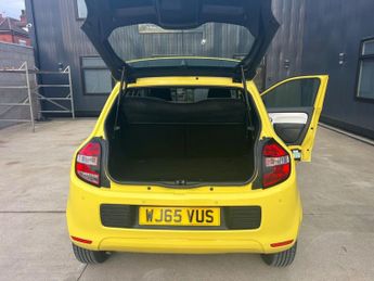 RENAULT TWINGO 1.0 SCe Play Hatchback 5dr Petrol Manual Euro 5 (70 ps)