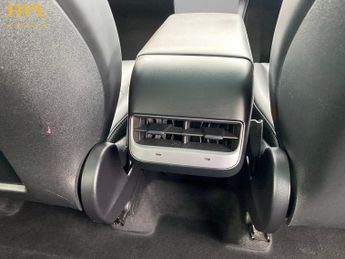 TESLA MODEL Y (Dual Motor) Long Range SUV 5dr Electric Auto 4WDE (384 bhp)