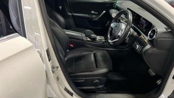MERCEDES-BENZ A CLASS 1.5 A180d AMG Line (Executive) Hatchback 5dr Diesel 7G-DCT Euro 