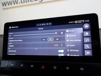MG MG4 64kWh SE Long Range Hatchback 5dr Electric Auto (203 ps)