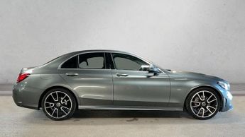 MERCEDES-BENZ C CLASS 2.0 C220d AMG Line Saloon 4dr Diesel G-Tronic+ Euro 6 (s/s) (194