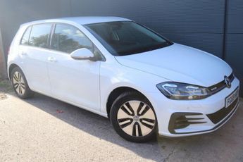 Volkswagen e-Golf 35.8kWh e-Golf Hatchback 5dr Electric Auto (136 ps)