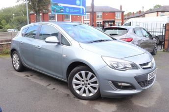 Vauxhall Astra 2.0 CDTi Elite Hatchback 5dr Diesel Auto Euro 5 (165 ps)