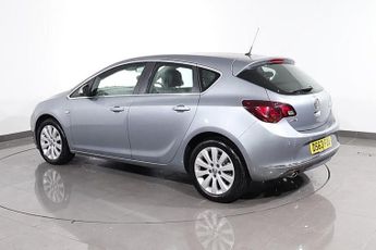 VAUXHALL ASTRA 2.0 CDTi Elite Hatchback 5dr Diesel Auto Euro 5 (165 ps)