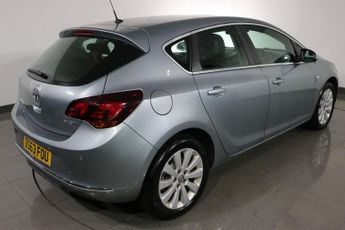 VAUXHALL ASTRA 2.0 CDTi Elite Hatchback 5dr Diesel Auto Euro 5 (165 ps)