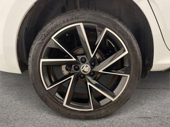 SKODA KAMIQ 1.5 TSI ACT Monte Carlo SUV 5dr Petrol DSG Euro 6 (s/s) (150 ps)