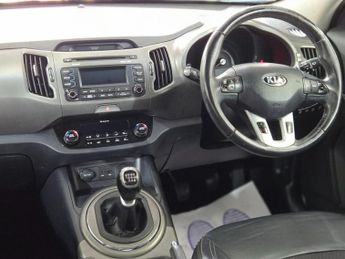 KIA SPORTAGE 1.7 CRDi EcoDynamics 2 SUV 5dr Diesel Manual 2WD Euro 5 (s/s) (1