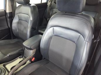 KIA SPORTAGE 1.7 CRDi EcoDynamics 2 SUV 5dr Diesel Manual 2WD Euro 5 (s/s) (1