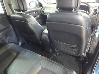 KIA SPORTAGE 1.7 CRDi EcoDynamics 2 SUV 5dr Diesel Manual 2WD Euro 5 (s/s) (1