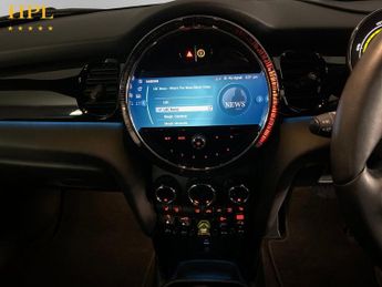 MINI Electric Hatch Cooper SE 32.6kWh Level 3 Hatchback 3dr Electric Auto (184 ps)