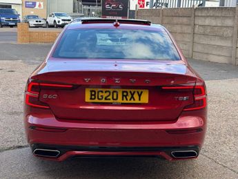 VOLVO S60 2.0h T8 Twin Engine 11.6kWh R-Design Plus Saloon 4dr Petrol Plug