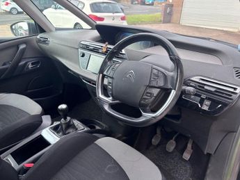 CITROEN C4 PICASSO 1.6 e-HDi Exclusive MPV 5 door Diesel Manual in Grey