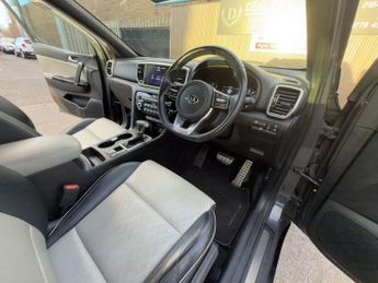 KIA SPORTAGE 1.6 CRDi MHEV GT-Line SUV 5dr Diesel Hybrid DCT AWD Euro 6 (s/s)