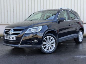 Volkswagen Tiguan 2.0 TDI Sport SUV 5dr Diesel Auto 4WD Euro 4 (140 ps)