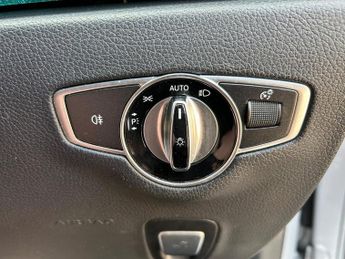 MERCEDES-BENZ E CLASS 2.0 E220d AMG Line (Premium) G-Tronic+ Euro 6 (s/s) 4dr