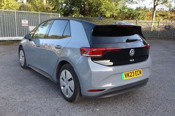 VOLKSWAGEN ID.3 Pro Performance 58kWh Life Hatchback 5dr Electric Auto (204 ps)